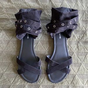 AE Black Gladiator Ankle Sandals